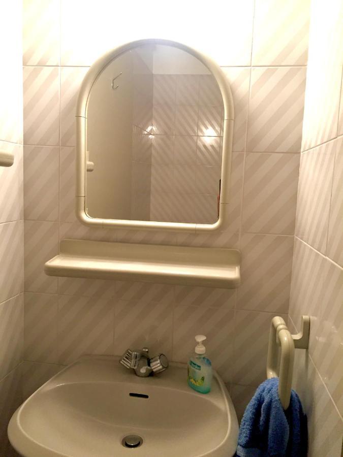 Apartment With Large Pool Лімасол Екстер'єр фото